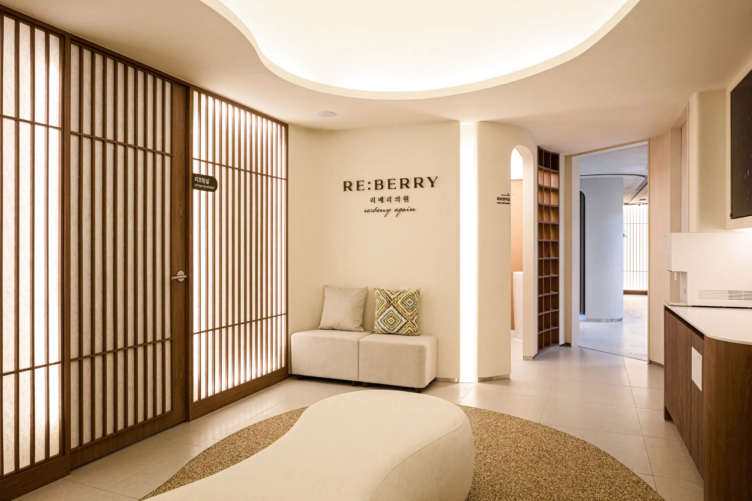 Myeongdong Clinic Interior_3