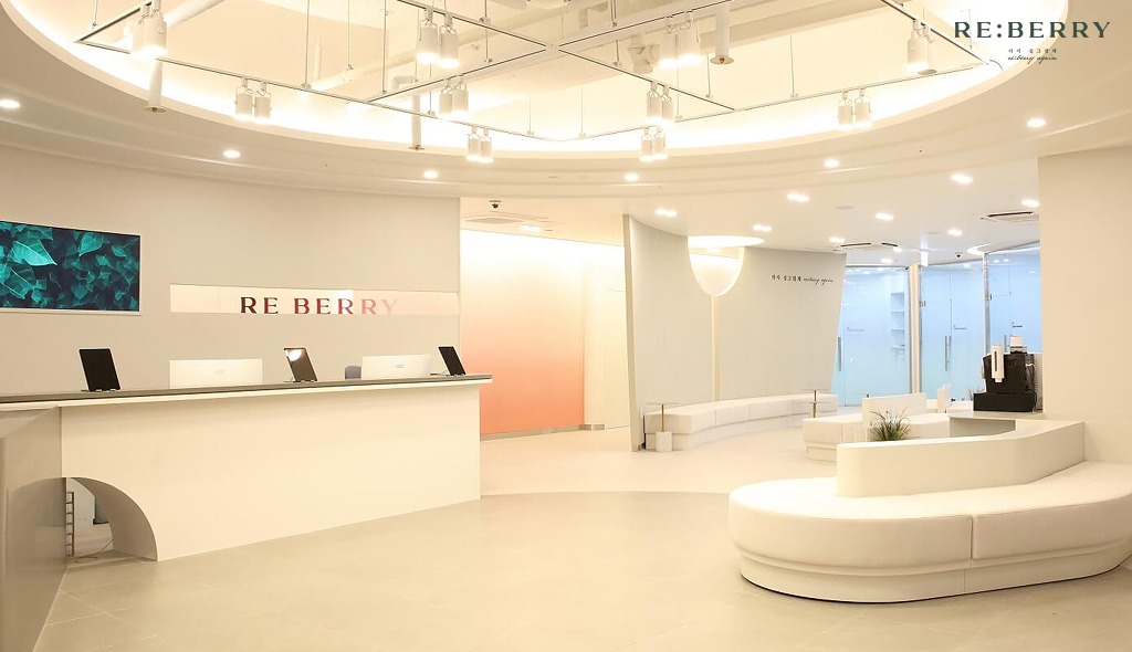 clean and luxury interior of reberry clinic