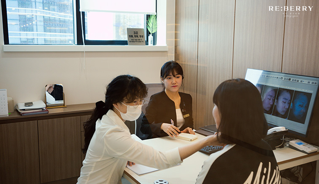 doctors and medical staffs at reberry clinic